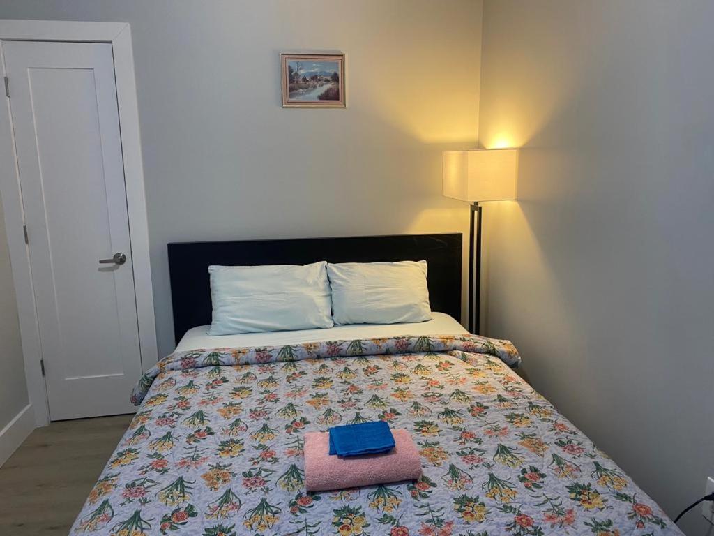 Privatunterkunft Stylish 8mins To Airport Newark