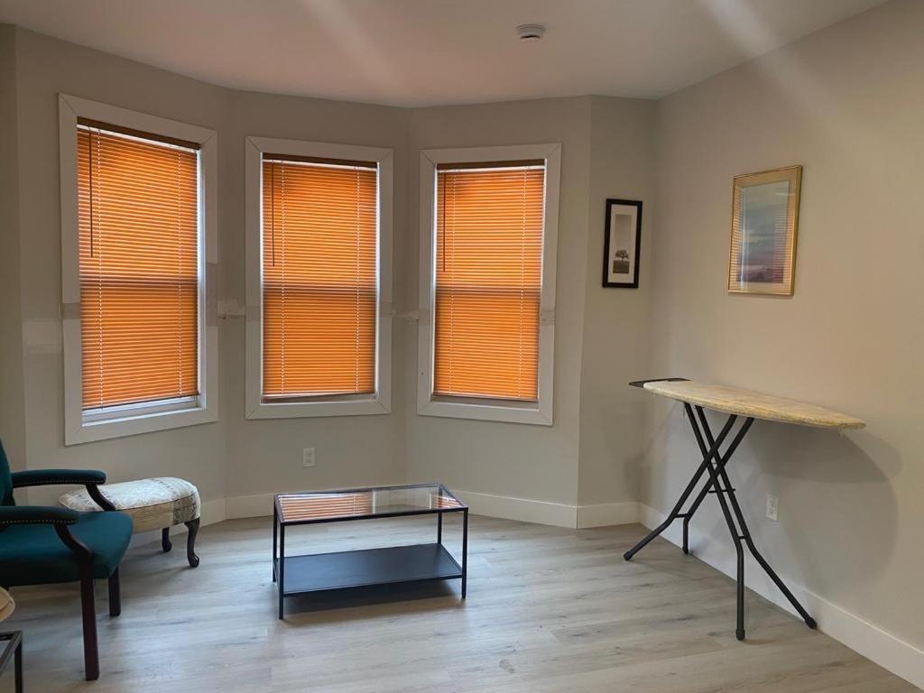 Stylish 8mins To Airport Privatunterkunft Newark